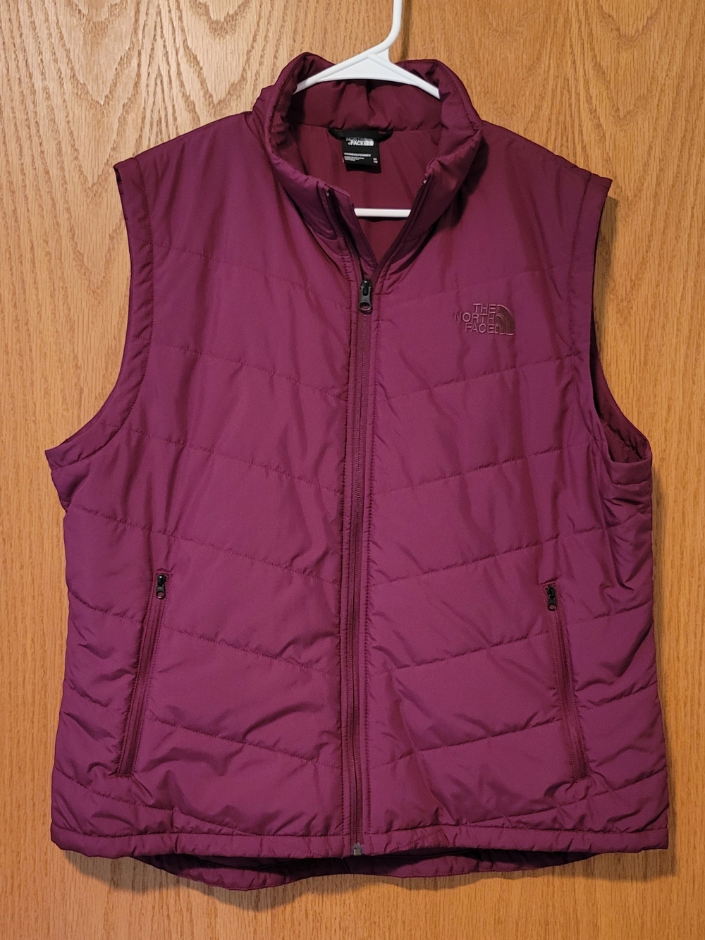 The North Face Women's Quilted Vest - Deep Berry